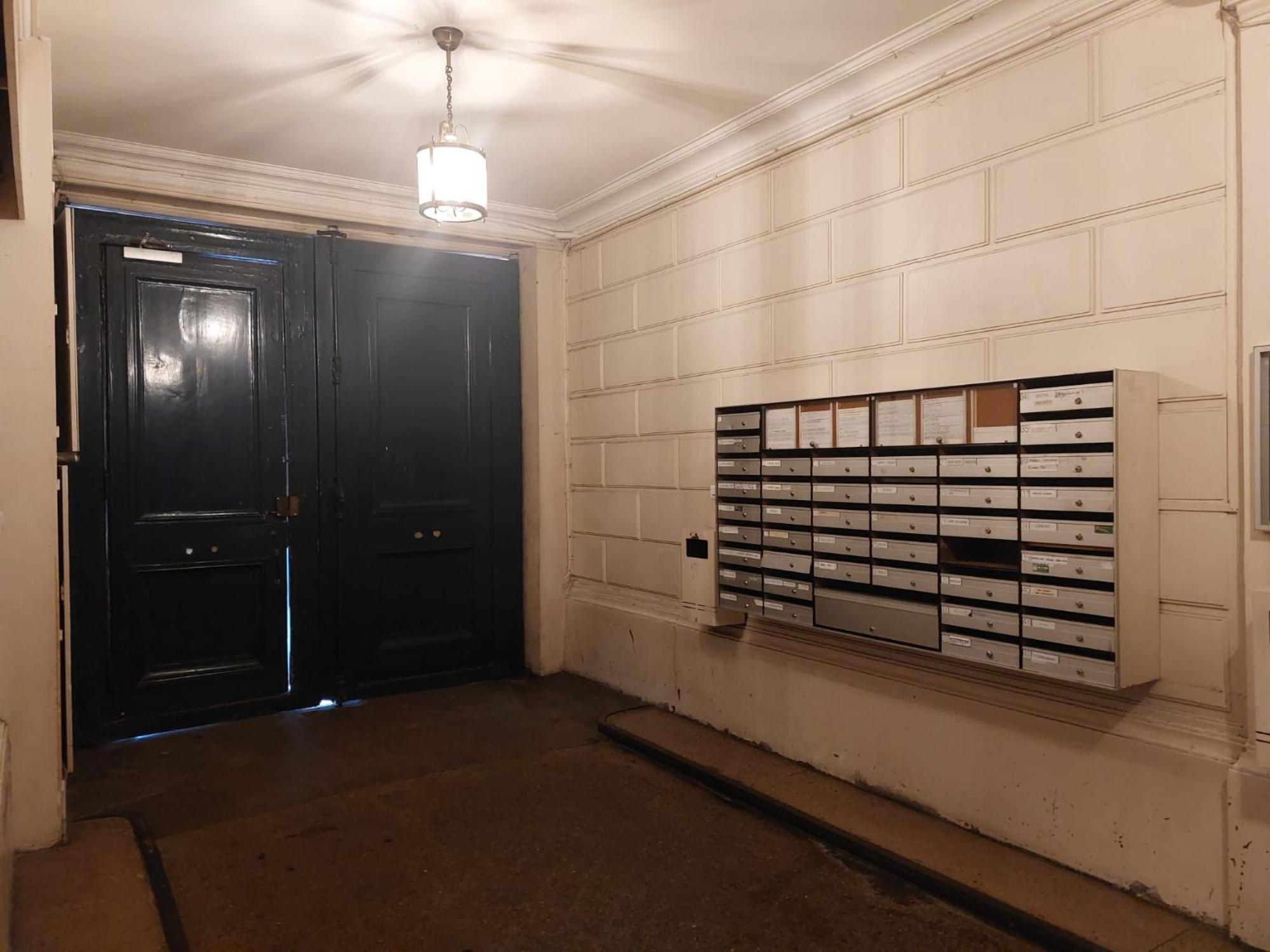 Paris Bastille Bercy Gare De Lyon Chambre Climatisee 9M2 Ideal 1 Pers ,Max 2 Pers Buitenkant foto