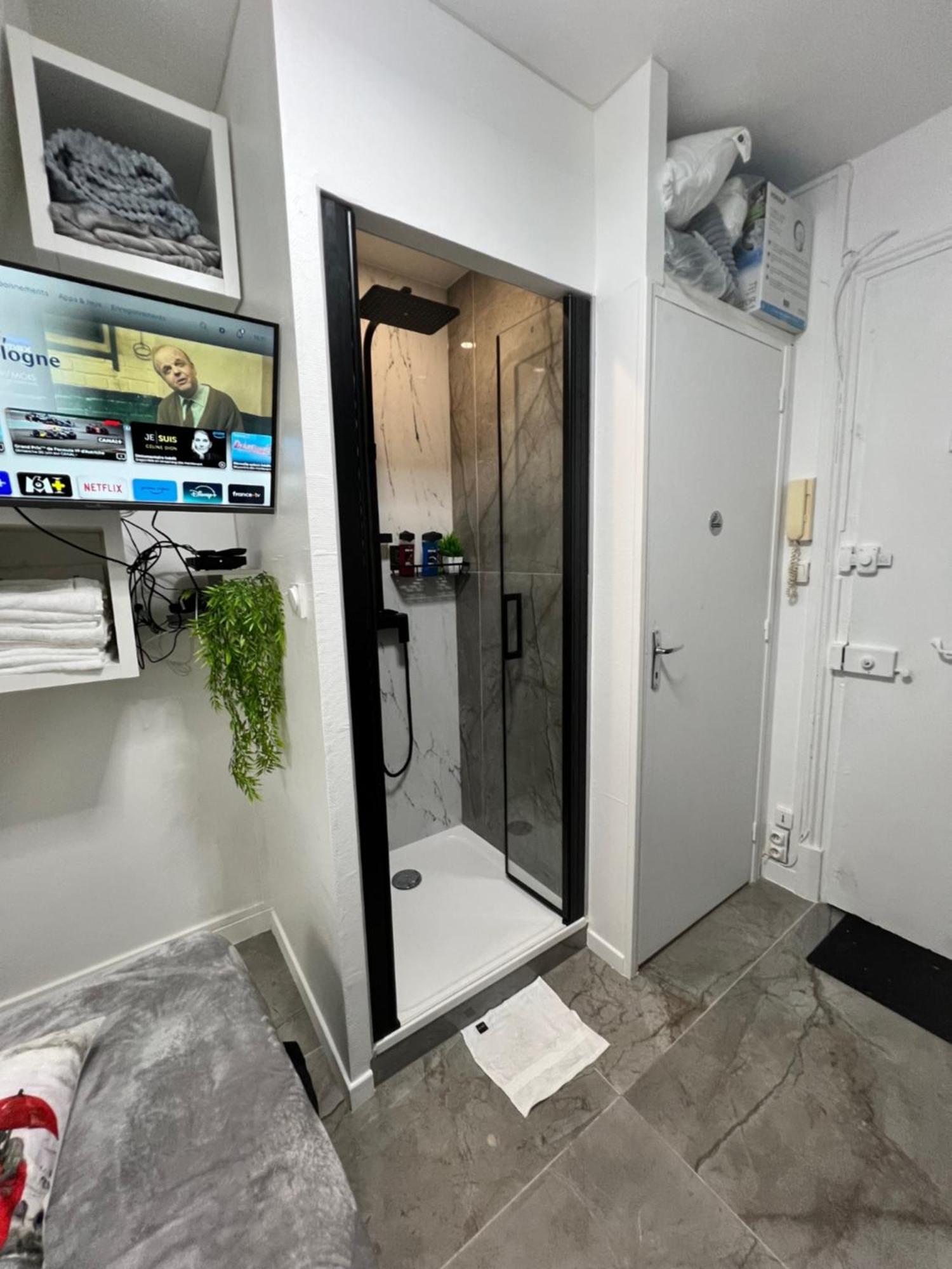 Paris Bastille Bercy Gare De Lyon Chambre Climatisee 9M2 Ideal 1 Pers ,Max 2 Pers Buitenkant foto
